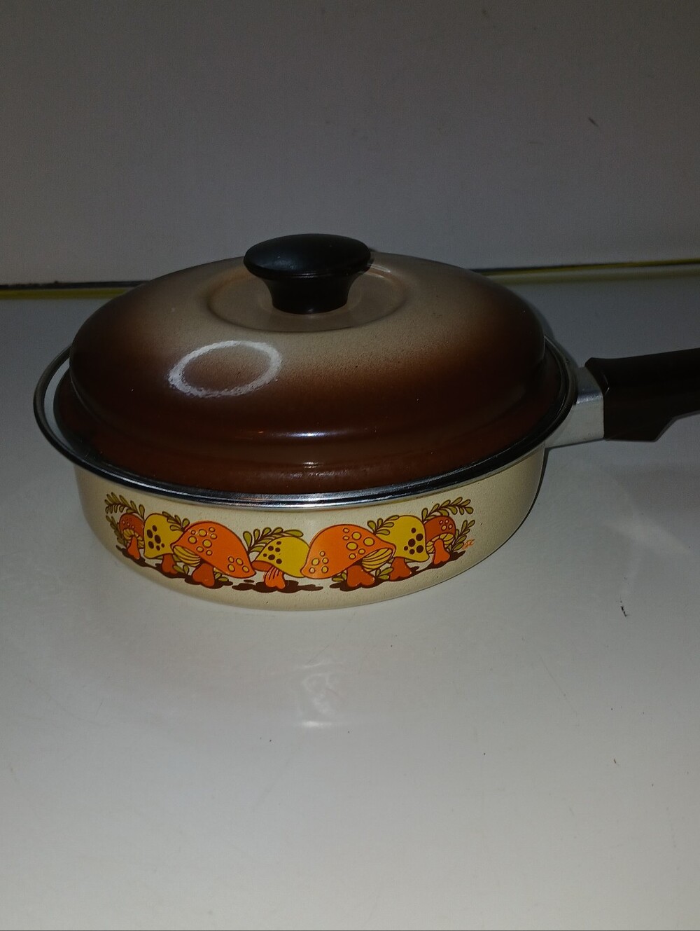 1970s Cream and Brown Merry Mushroom Pattern Nonstick Saucepan with Lid 7.5 Inch